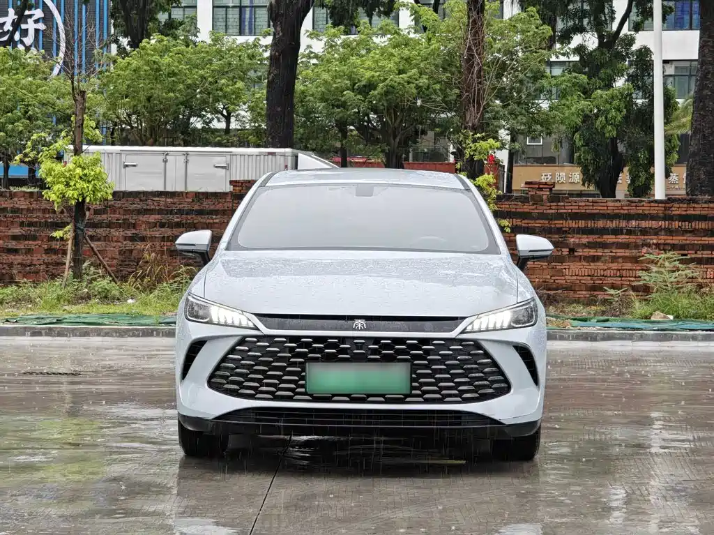 BYD Qin PLUS 2025