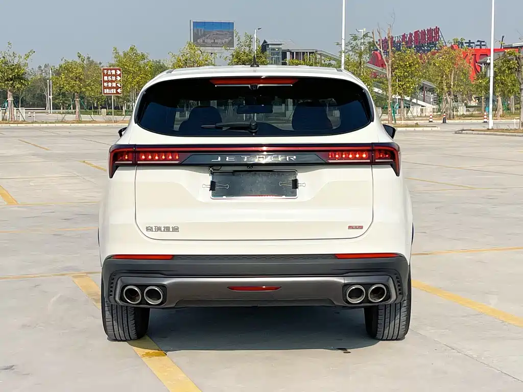 Jetour X70 PLUS 2021 — фото 17