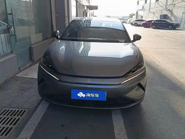 BYD Qin L 2025