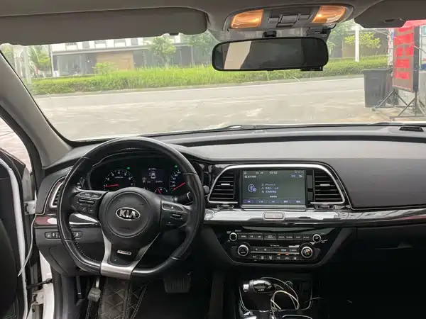 Kia K4 2020
