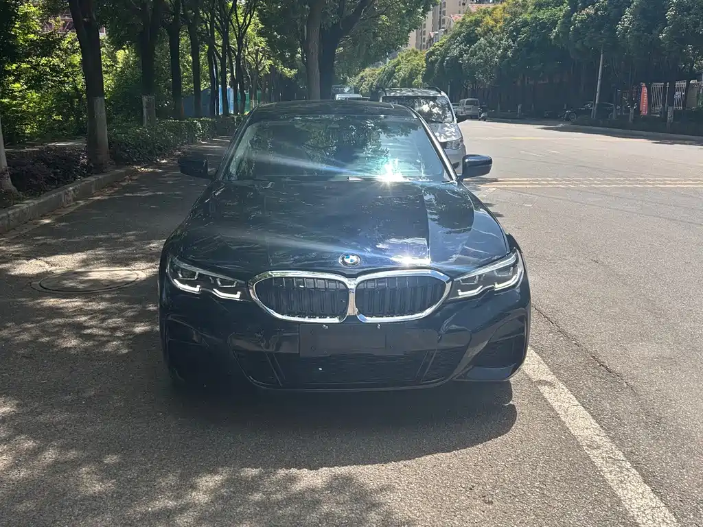BMW 3 Series 2022