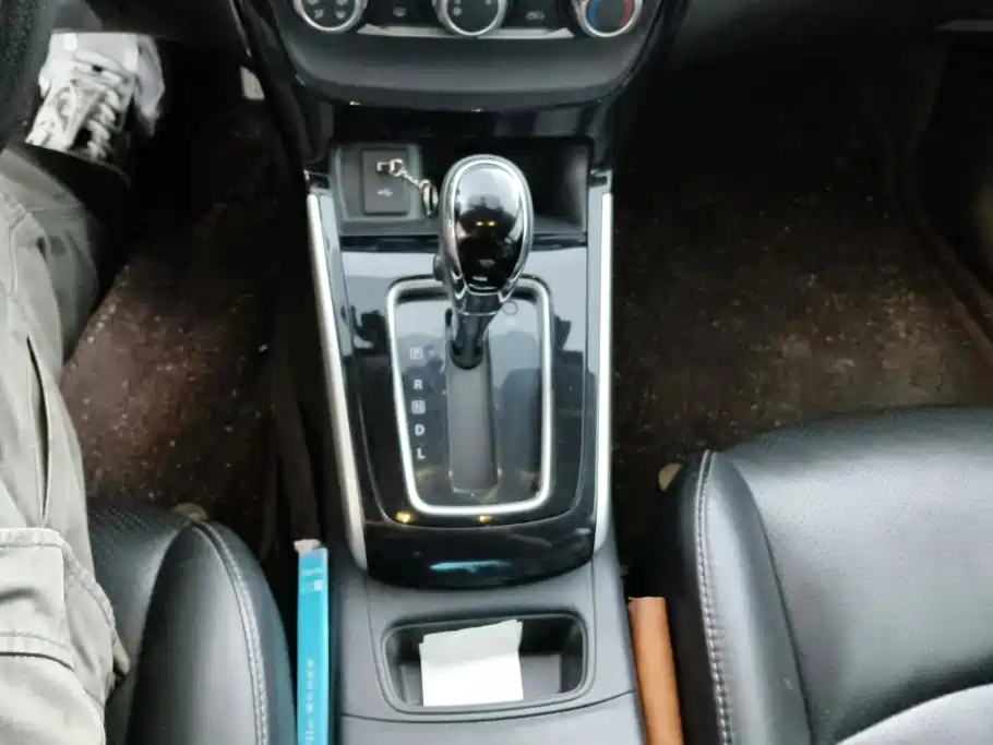 Nissan Sylphy 2019 — фото 16