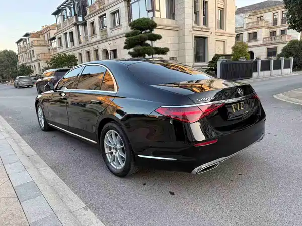 Mercedes-Benz S-Class 2021