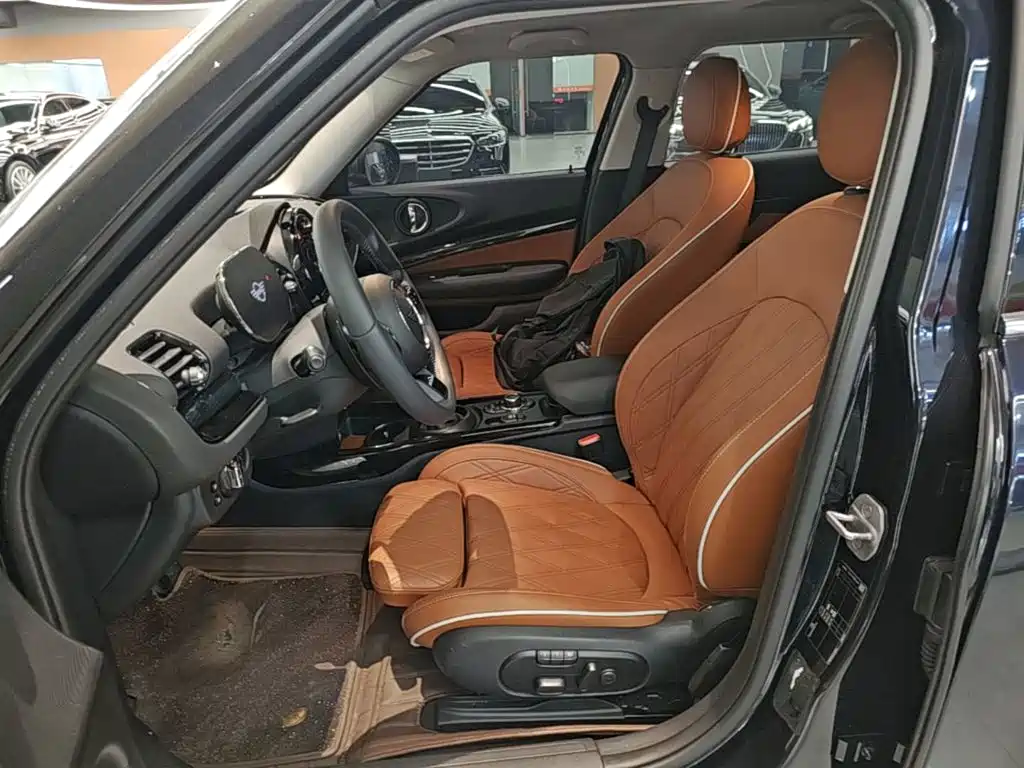 MINI Clubman 2021 — фото 15