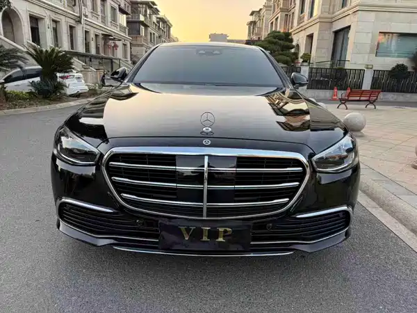 Mercedes-Benz S-Class 2021