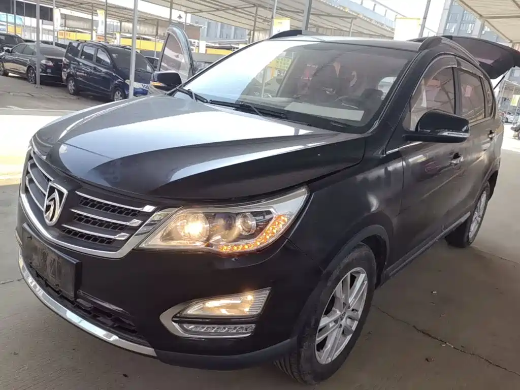 Baojun 560 2016
