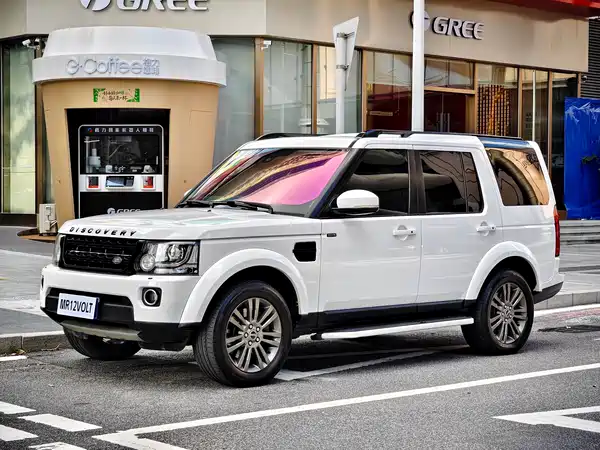 Land Rover Discovery 2014