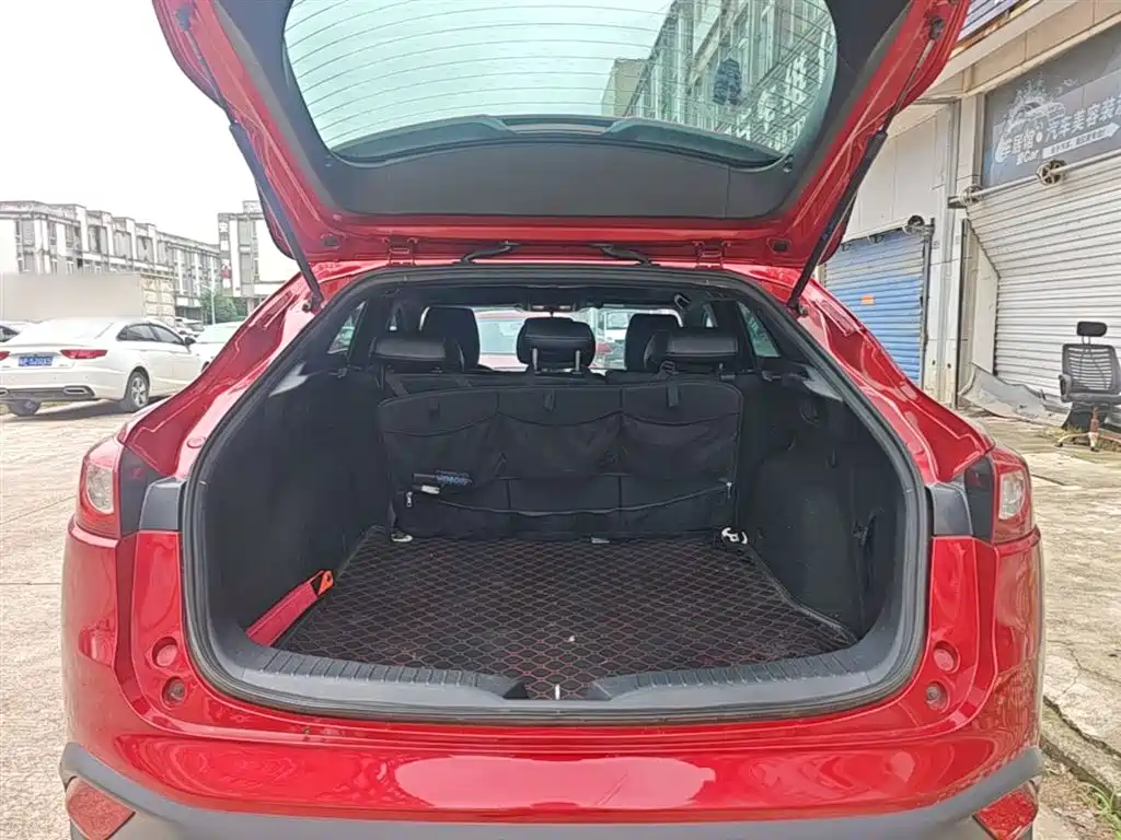 Mazda CX-4 2016 — фото 19