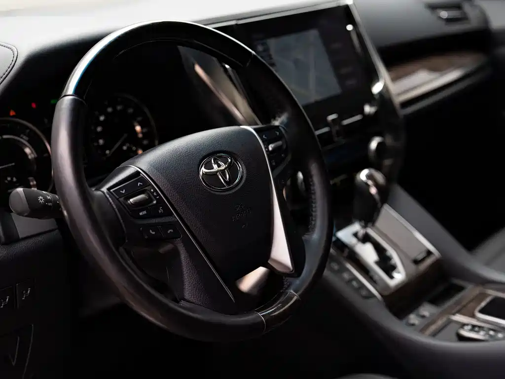 Toyota Alphard 2020 — фото 4