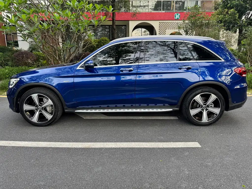 Mercedes-Benz GLC 2022