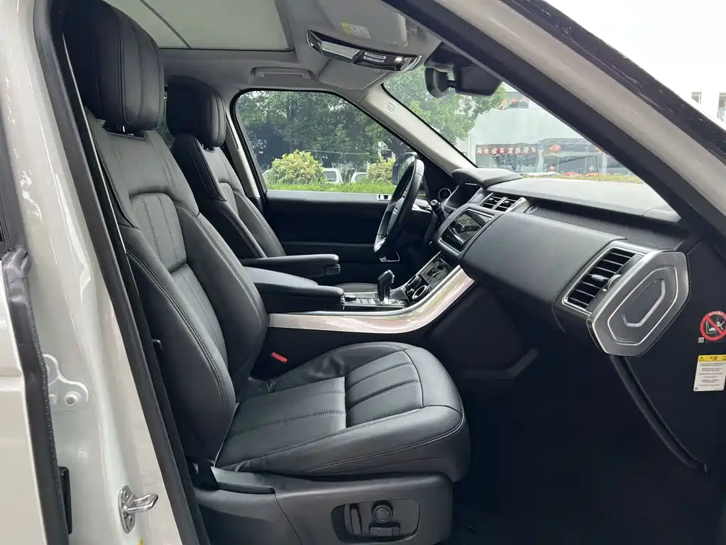 Land Rover Range Rover Sport 2019 — фото 13