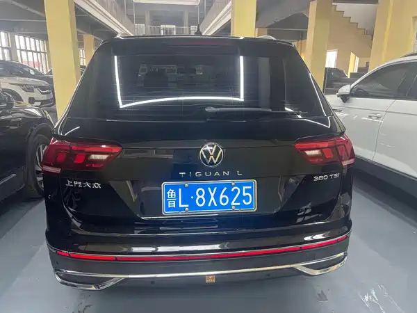 Volkswagen Tiguan L 2023