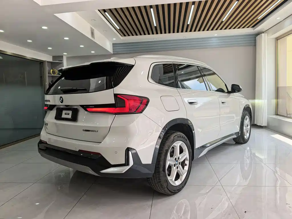 BMW X1 2023 — фото 4