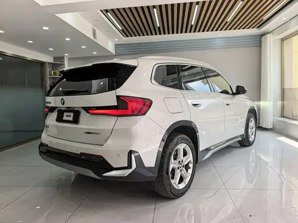 BMW X1 2023
