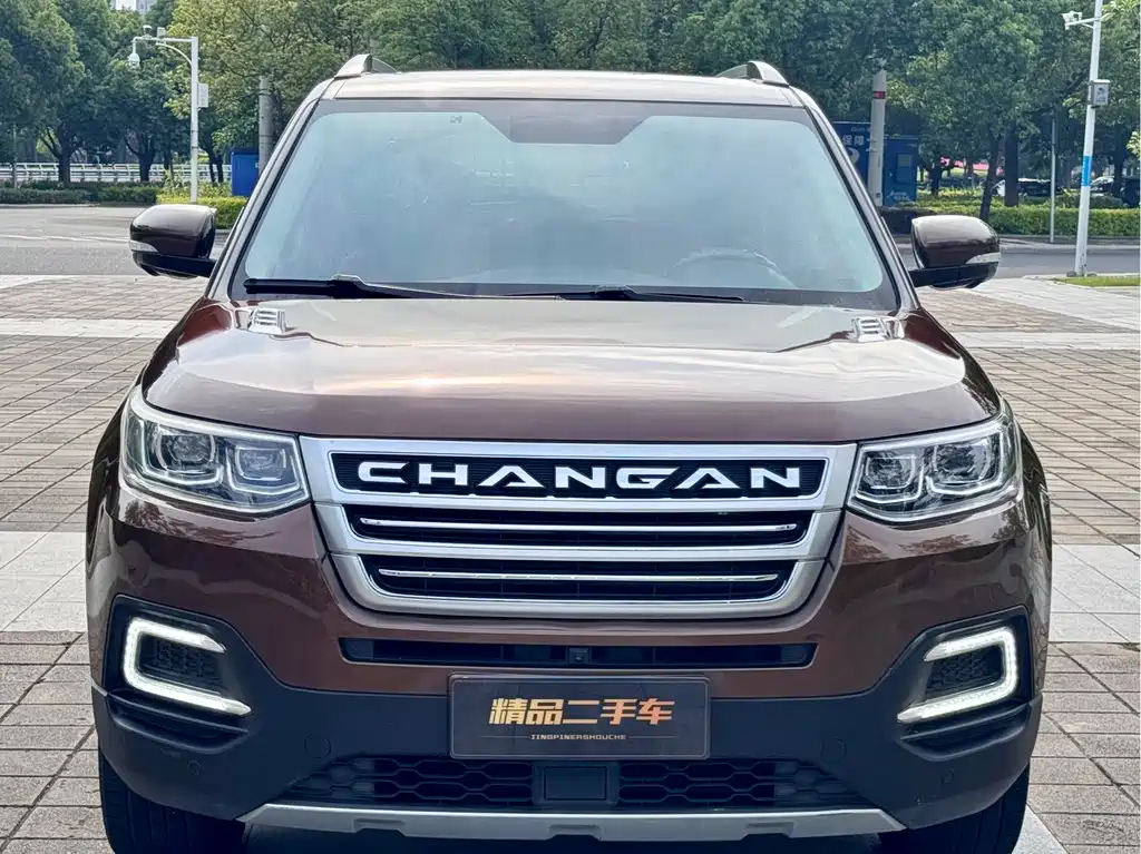Changan CS95 2017 — фото 2