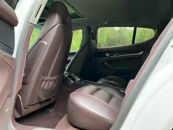 Porsche Panamera 2014