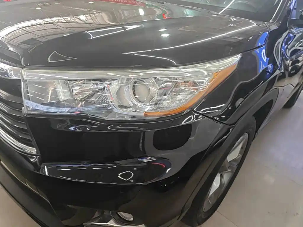 Toyota Highlander 2015 — фото 24