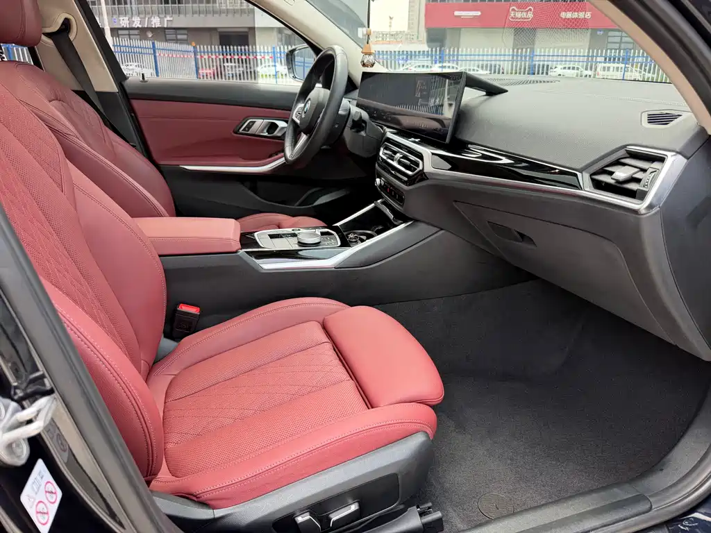 BMW i3 2023 — фото 13