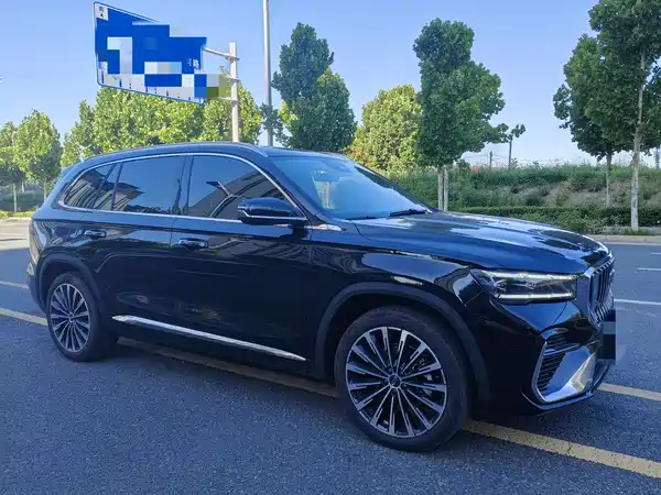 Geely Xingyue L 2025