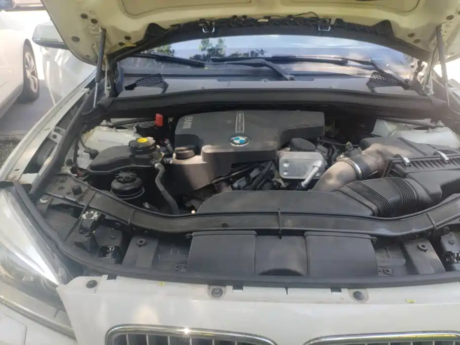 BMW X1 2013 — фото 10