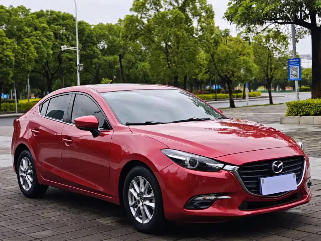 Mazda 3 Axela 2019 — фото 3