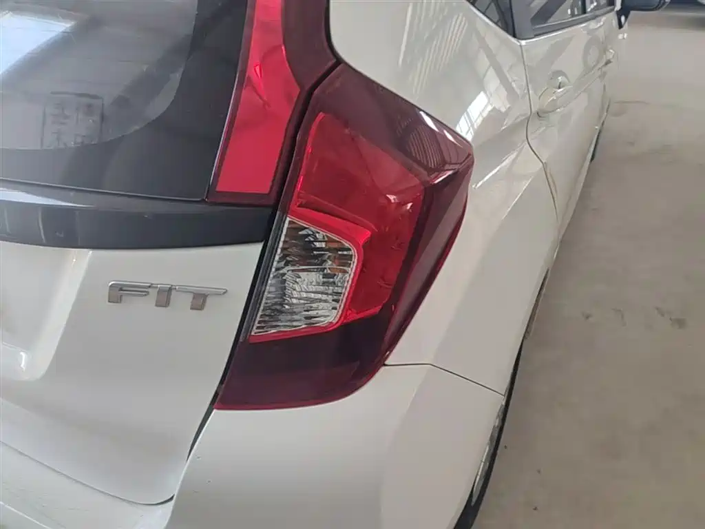 Honda Fit 2019 — фото 8