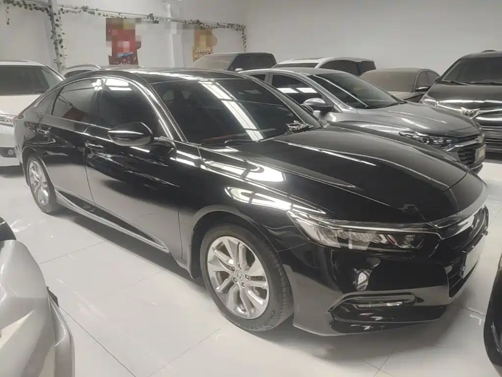 Honda Accord 2021 — фото 4