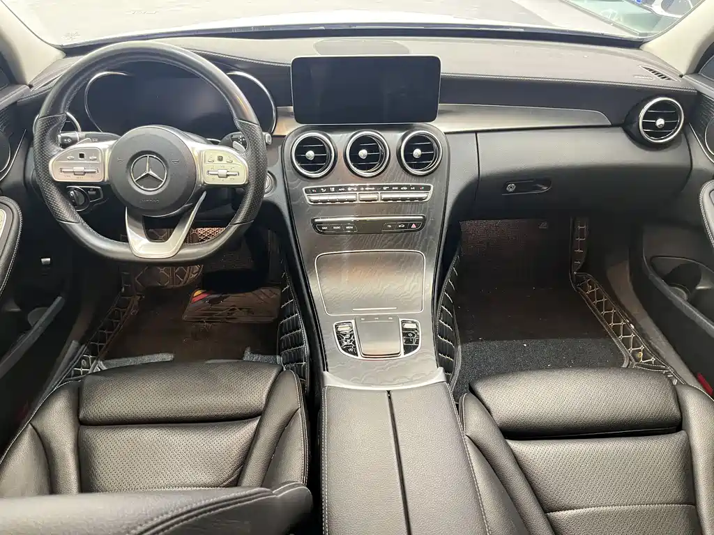Mercedes-Benz C-Class 2021 — фото 17
