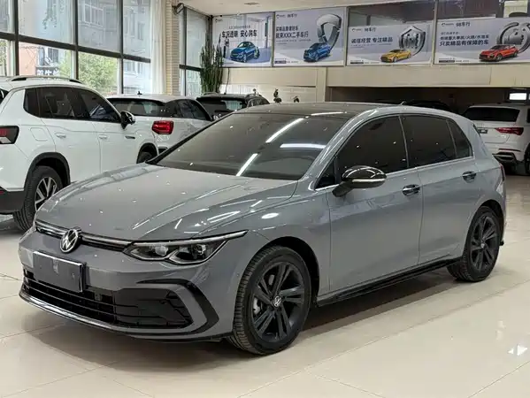 Volkswagen Golf 2023