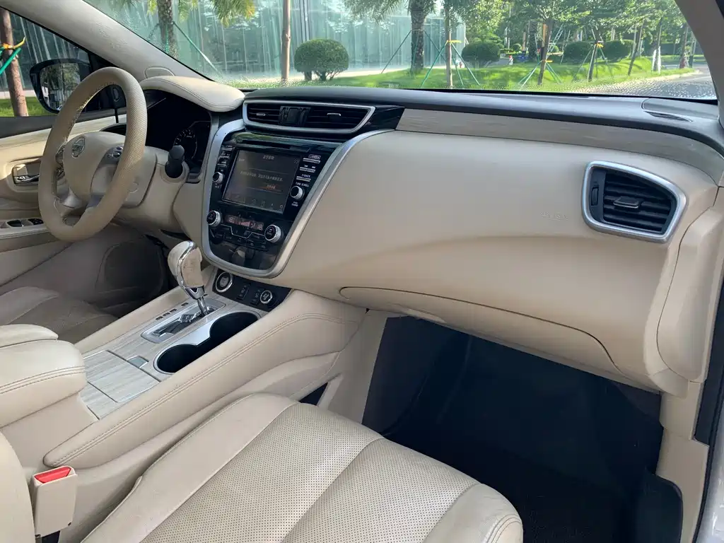 Nissan Murano 2018 — фото 22