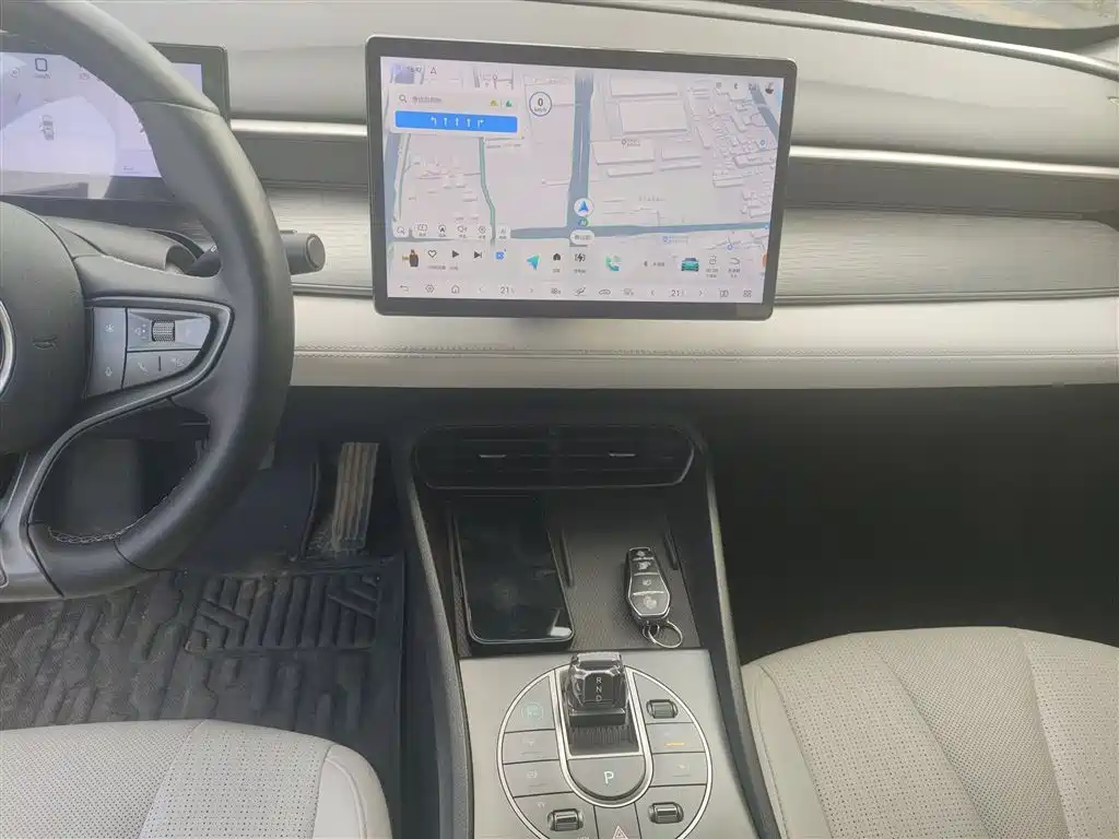 BYD Seal 05 DM-i 2025 — фото 13