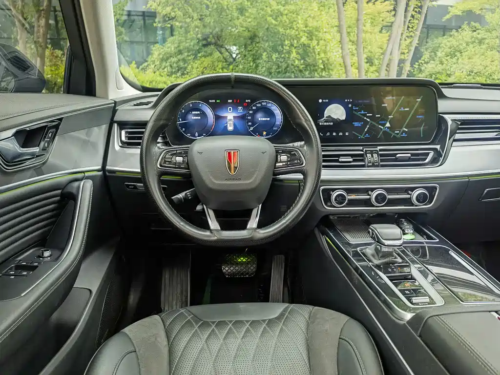 Hongqi HS5 2024