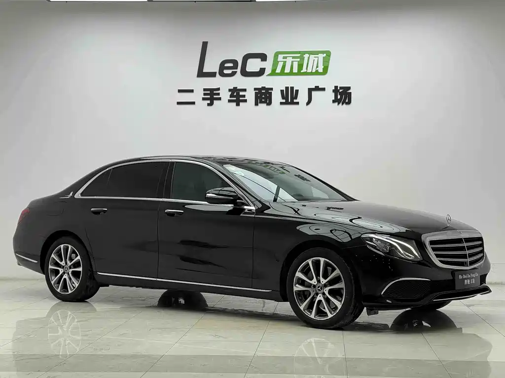 Mercedes-Benz E-Class 2019 — фото 3