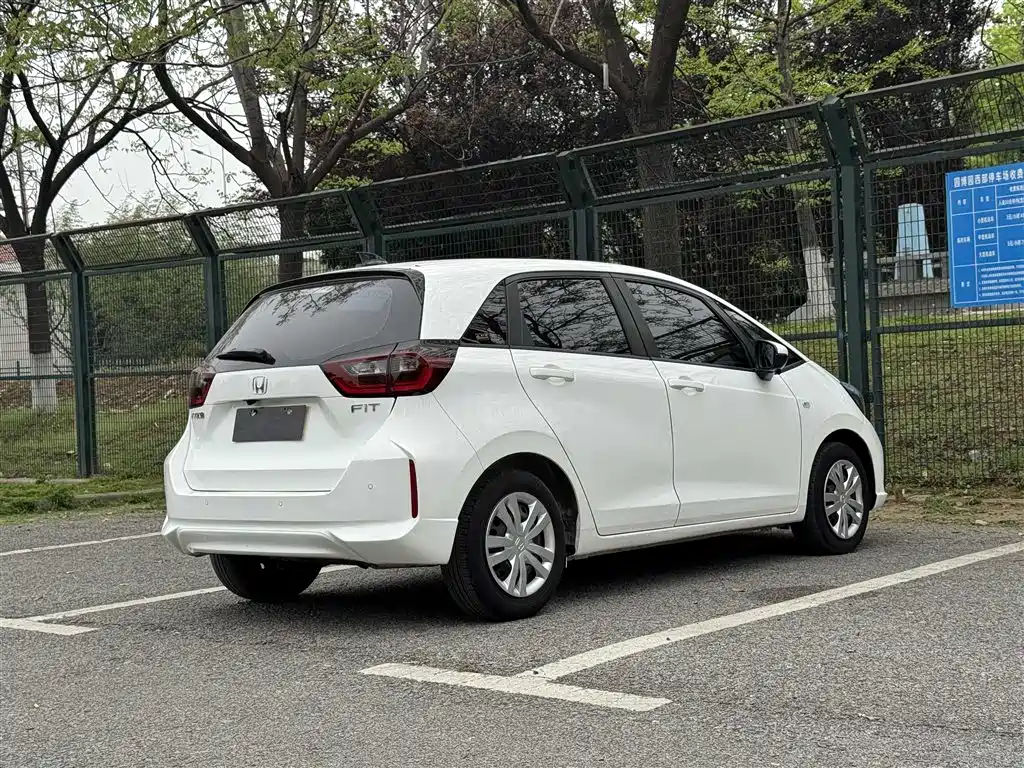 Honda Fit 2022 — фото 10