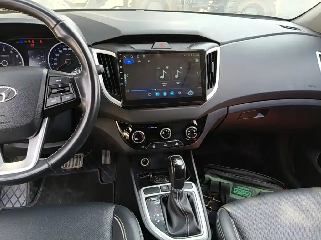 Hyundai ix25 2018 — фото 13