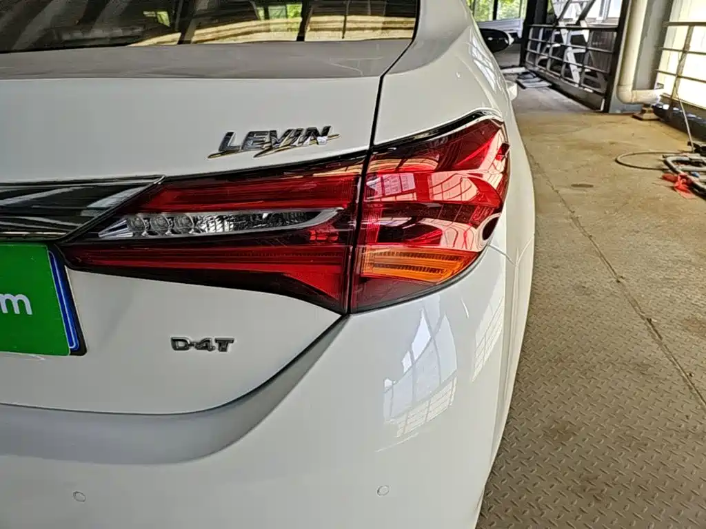 Toyota Levin 2017 — фото 8
