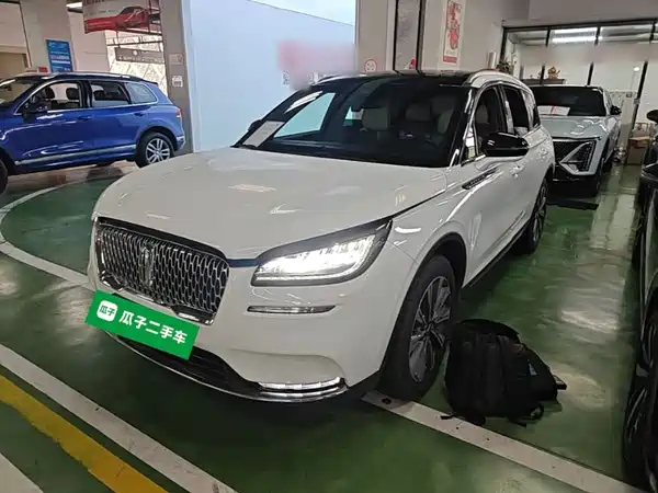 Lincoln Corsair 2021