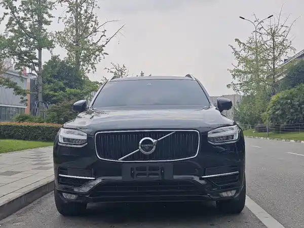 Volvo XC90 2017