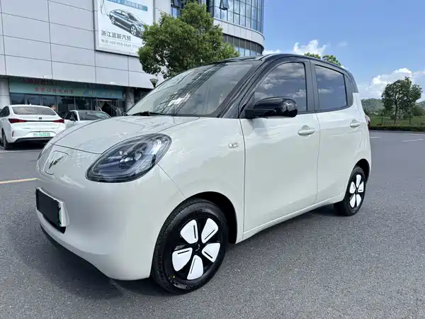Wuling Hongguang MINIEV 2025