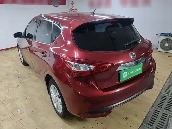 Nissan Tiida 2016