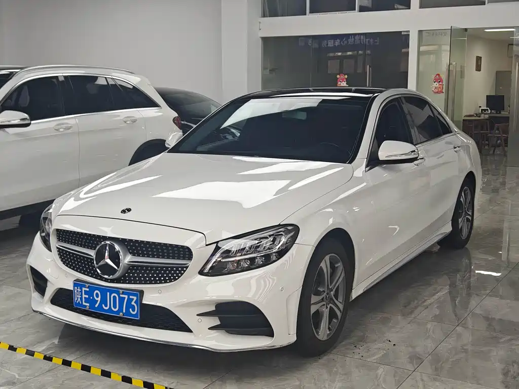 Mercedes-Benz C-Class 2019
