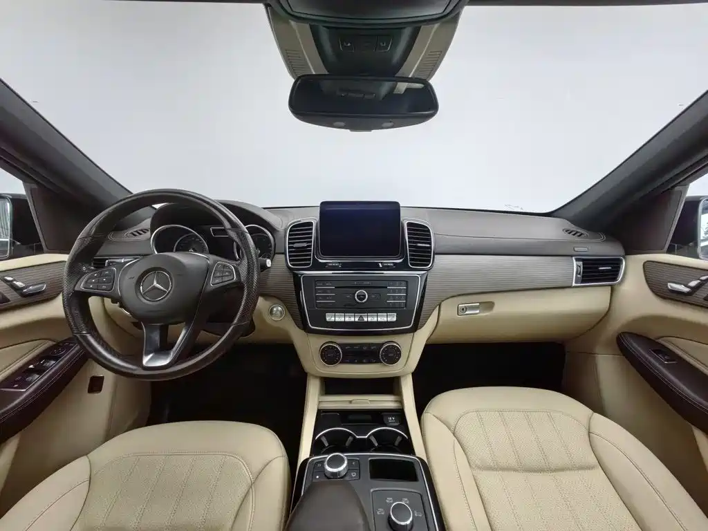 Mercedes-Benz GLE 2018