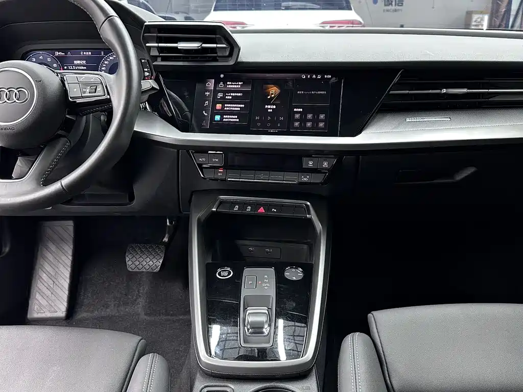 Audi A3 2022 — фото 12