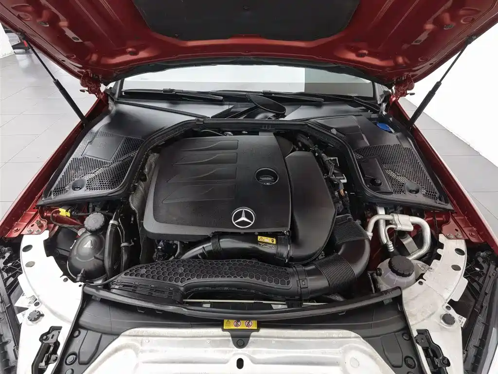 Mercedes-Benz C-Class 2019