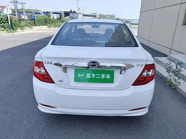 BYD F3 2016