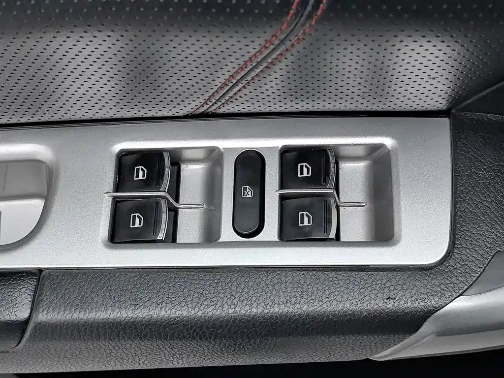 Haval H6 2015 — фото 9
