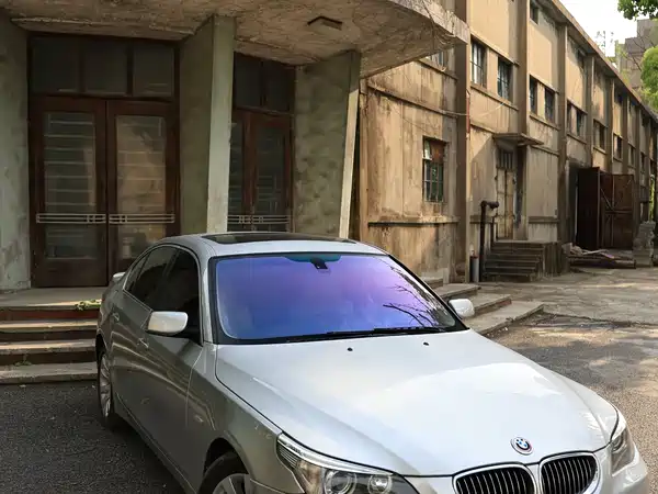 BMW 5 Series 2004