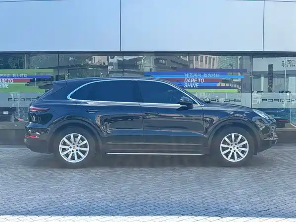 Porsche Cayenne 2020