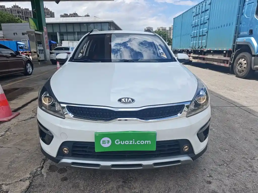 Kia KX Cross 2020 — фото 3