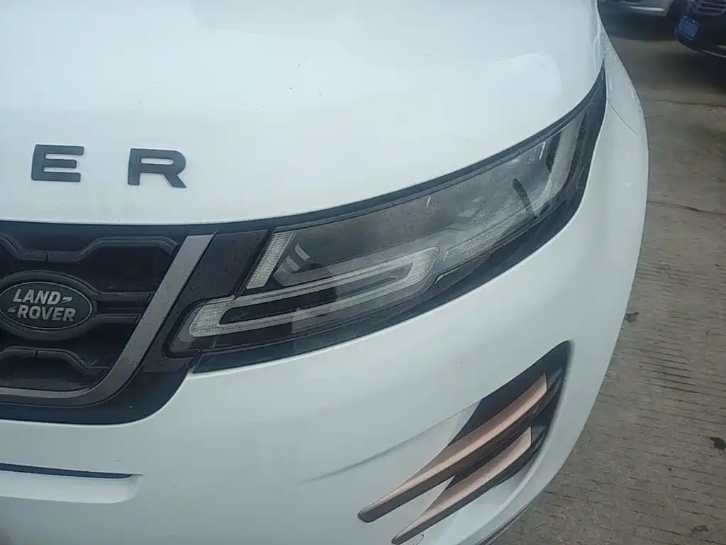 Land Rover Evoque 2020 — фото 24